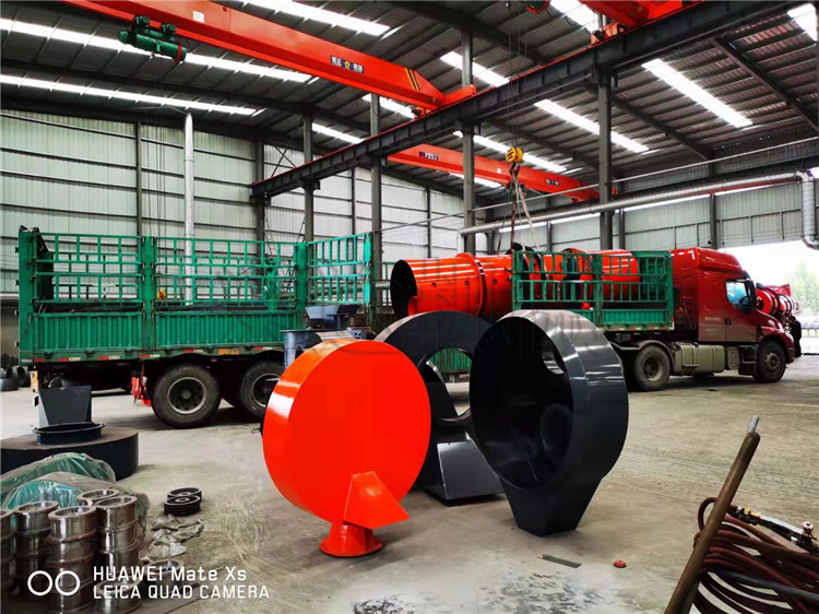 遼寧盤錦客戶年產(chǎn)3萬噸顆粒有機肥生產(chǎn)線第二車發(fā)貨