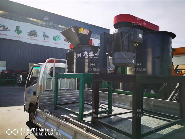 �d�_(d��)�C(j��)е60�� 80����ʽ�ЙC(j��)�ʷ���C(j��)�l(f��)؛�F(xi��n)��(ch��ng)