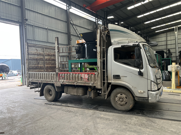 �ЙC(j��)����ʽ60����C(j��)�l(f��)؛�F(xi��n)��(ch��ng)