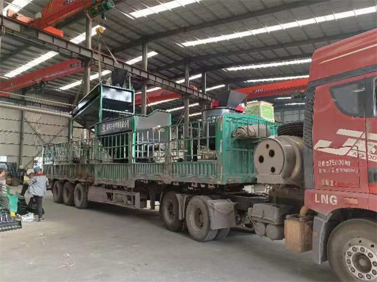 ���C�R�Ŀ͑���a(ch��n)һ�f(w��n)���ۄ��ЙC(j��)�����a(ch��n)���l(f��)؛�F(xi��n)��(ch��ng)