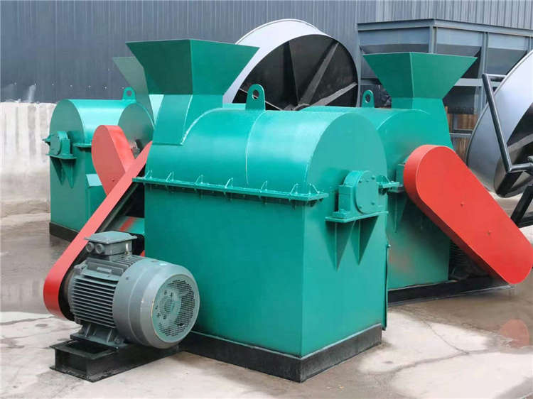畜禽糞便玉米秸稈半濕物料粉碎機(jī)