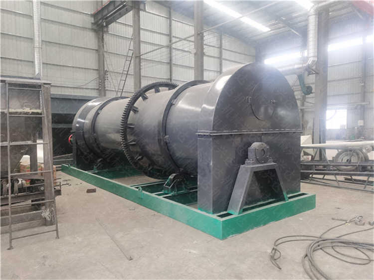 生物制粒有機肥設(shè)備復(fù)混肥造粒機