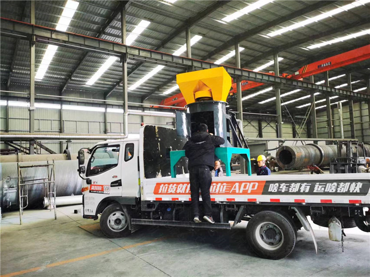 ��S�ЙC(j��)����ʽ����C(j��)60�l(f��)؛�F(xi��n)��(ch��ng)