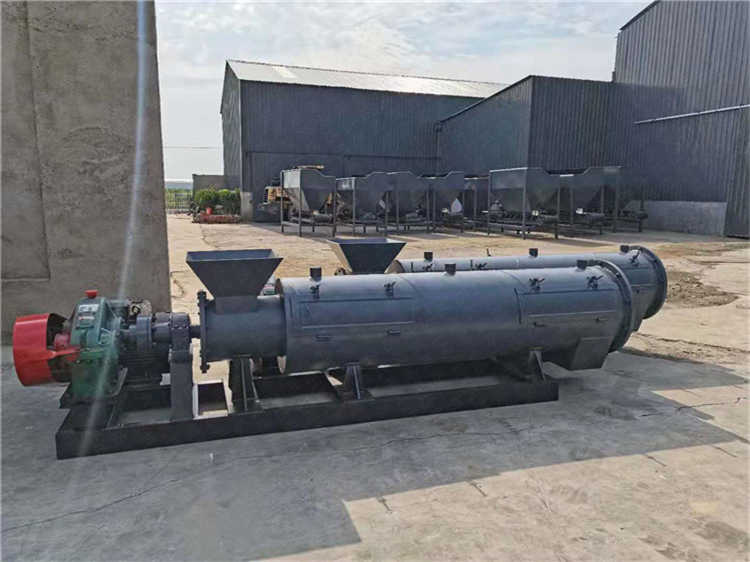 800型攪齒造粒機(jī) 雞牛糞有機(jī)肥料造粒設(shè)備 整套生產(chǎn)線顆粒制粒機(jī)設(shè)備