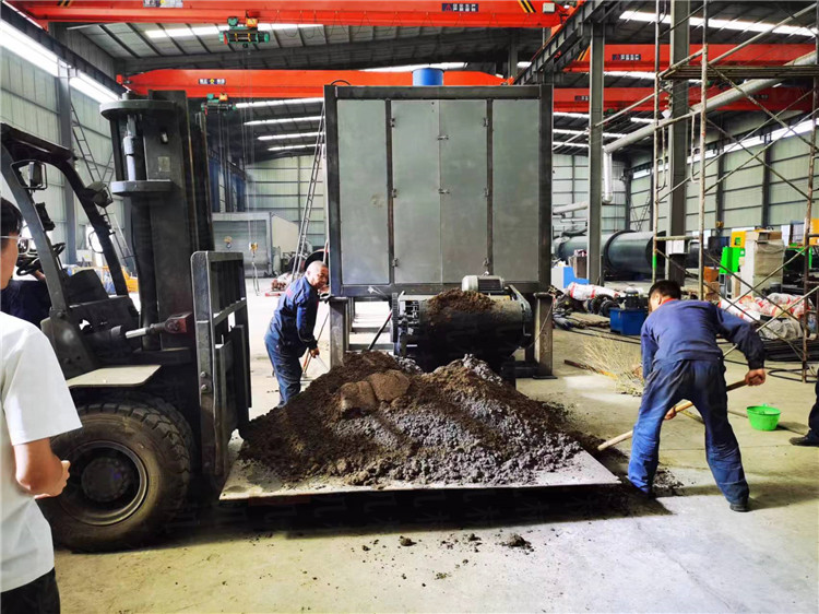 有機肥發(fā)酵設(shè)備 條垛式履帶翻拋機 羊糞堆肥機 遙控操作 節(jié)省人力